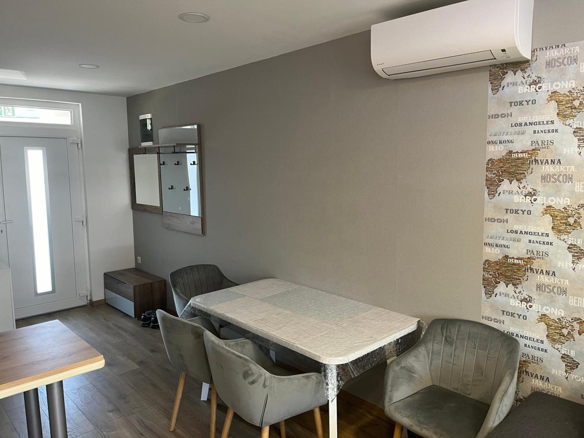 Keszthely Apartman *
